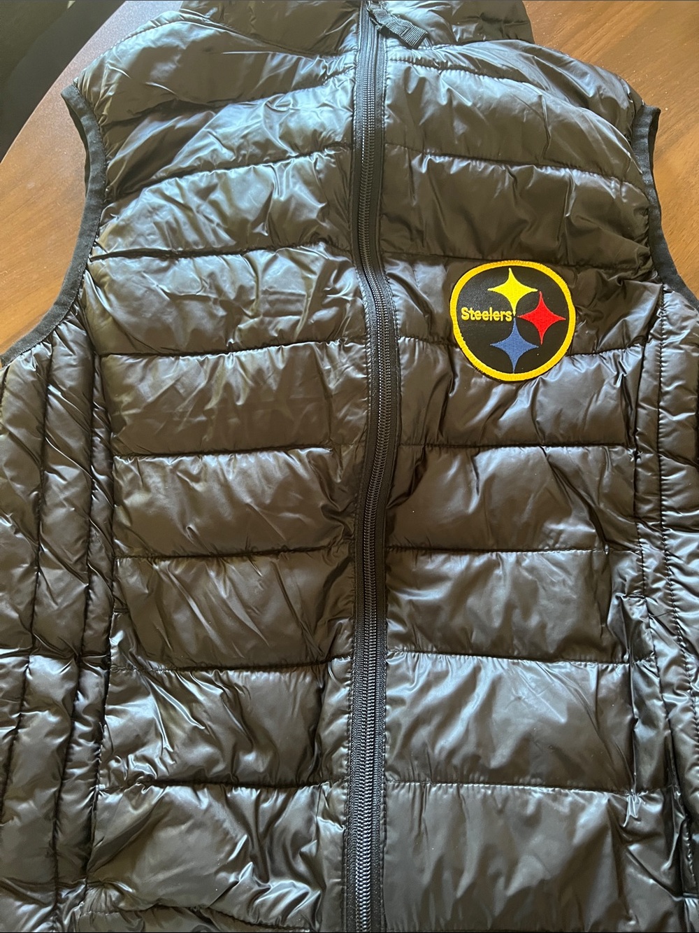 Steelers 4J Imports packable down vest size medium